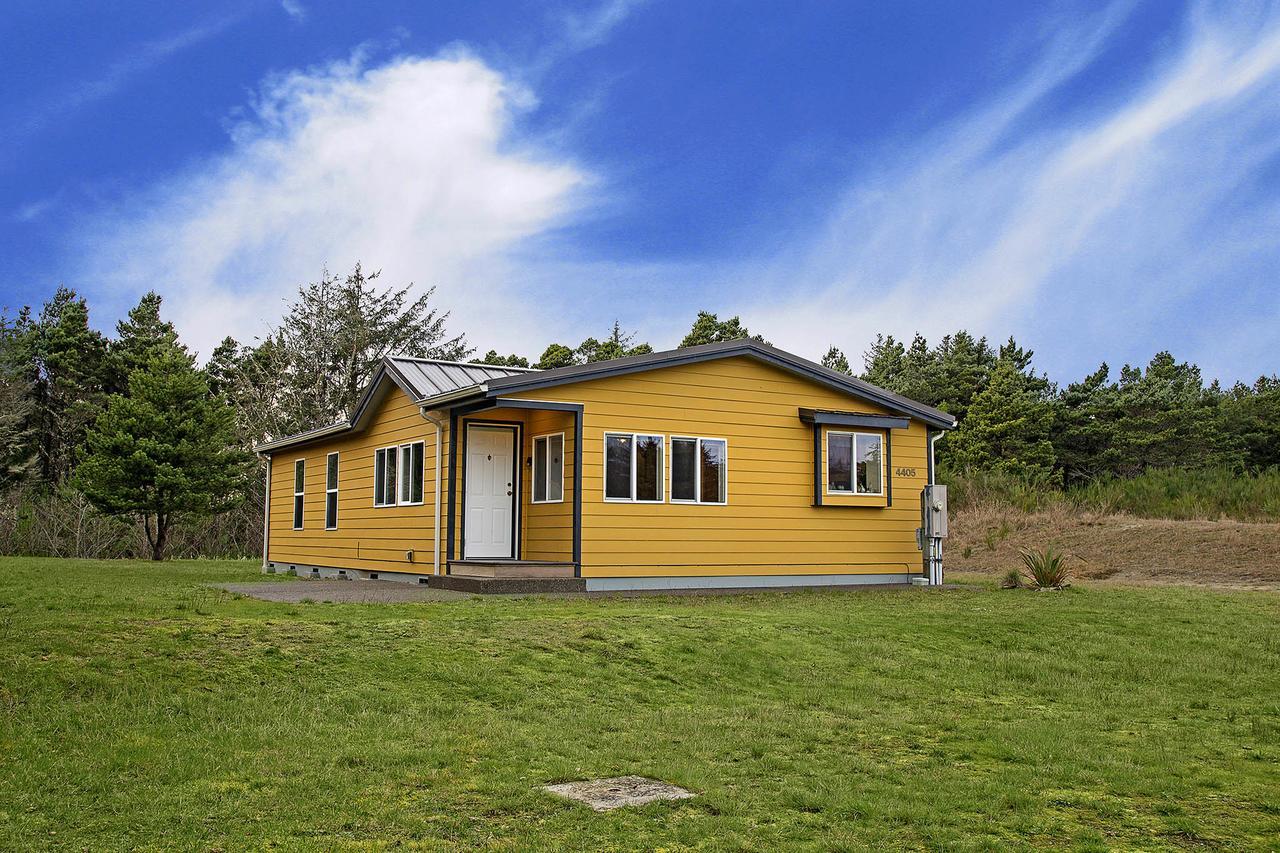 Spyglass Dunes Pacific Beach Exterior photo